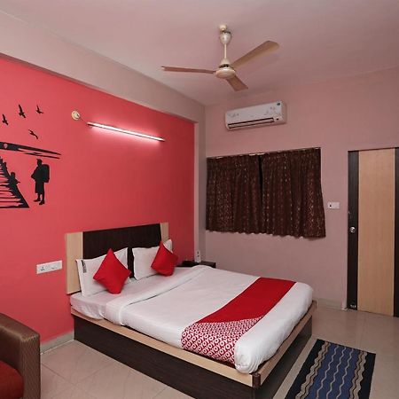 Oyo 6274 Hotel Janaki Residency Puri Exterior foto
