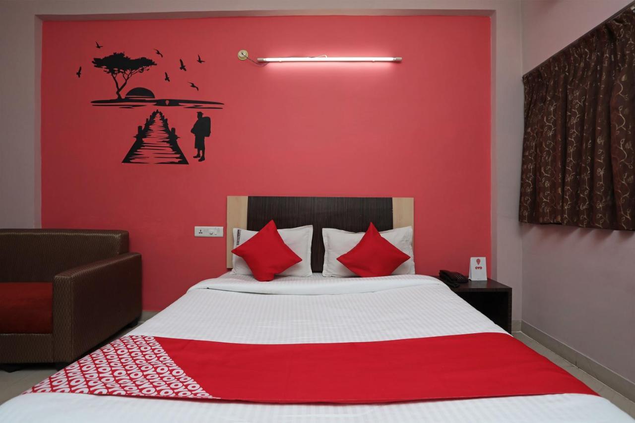 Oyo 6274 Hotel Janaki Residency Puri Exterior foto
