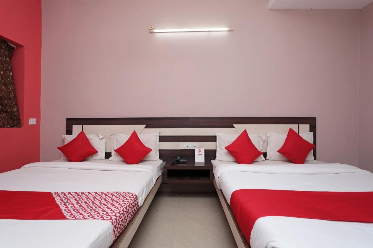 Oyo 6274 Hotel Janaki Residency Puri Exterior foto