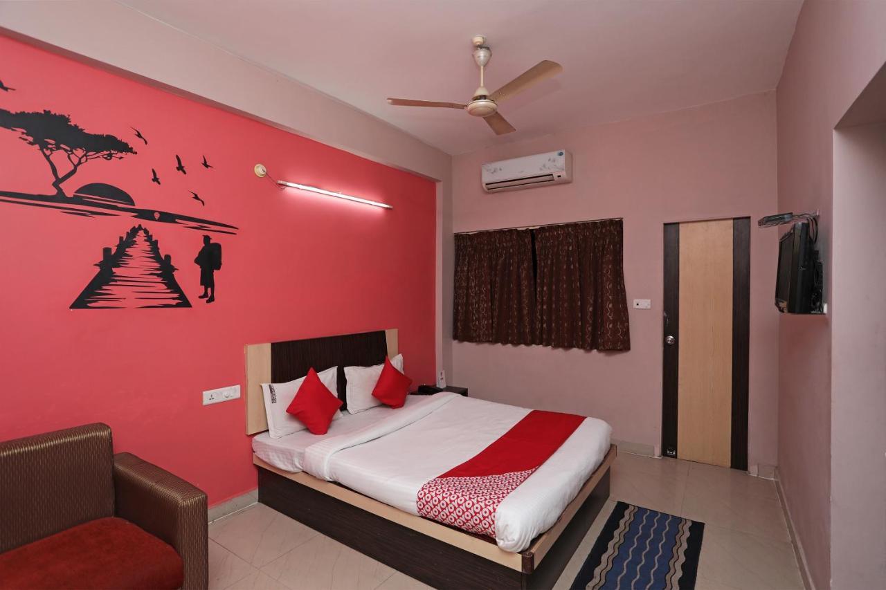 Oyo 6274 Hotel Janaki Residency Puri Exterior foto