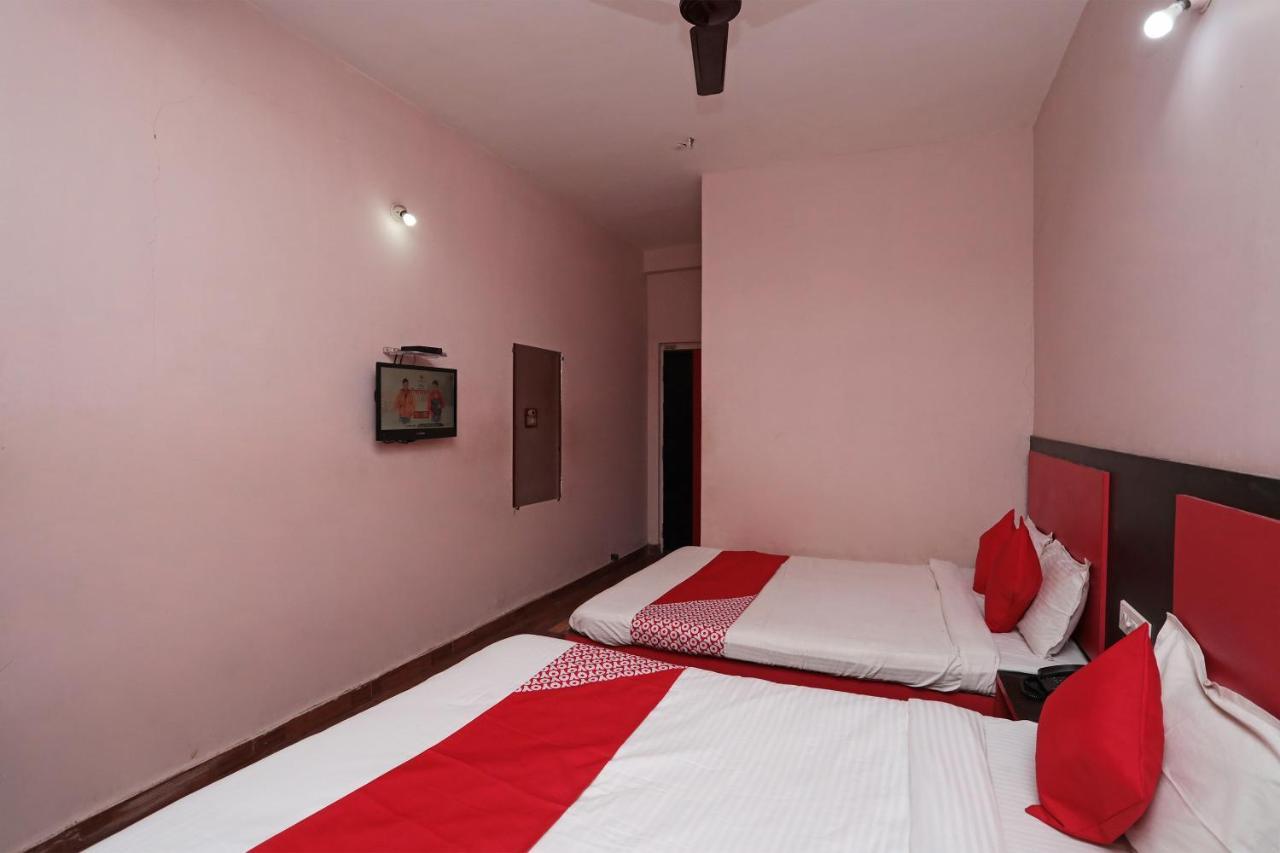 Oyo 6274 Hotel Janaki Residency Puri Exterior foto