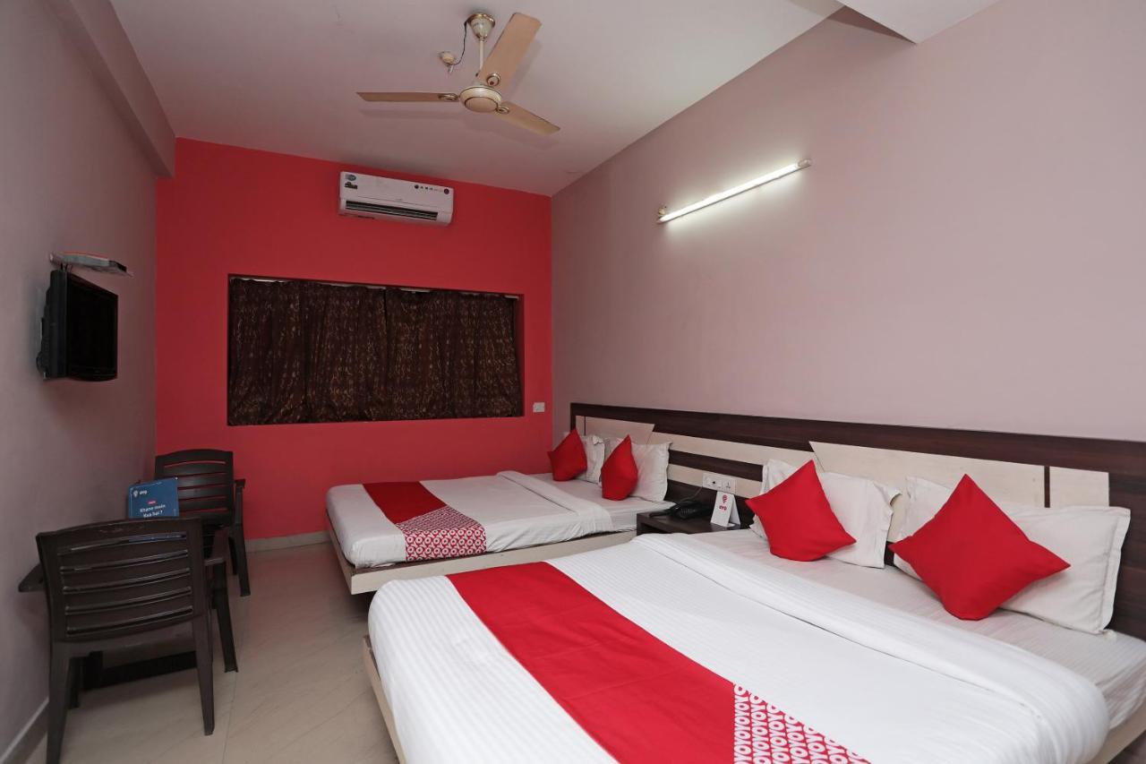 Oyo 6274 Hotel Janaki Residency Puri Exterior foto