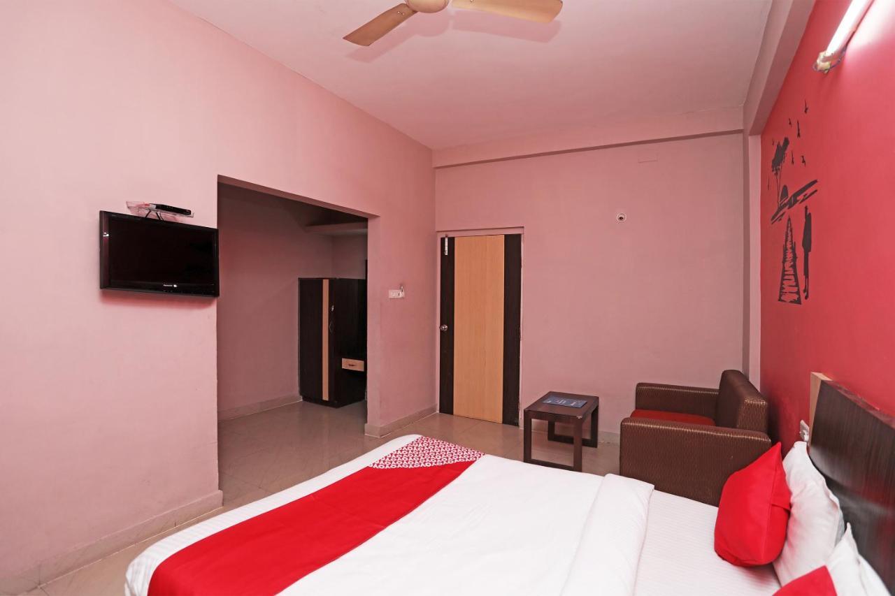 Oyo 6274 Hotel Janaki Residency Puri Exterior foto