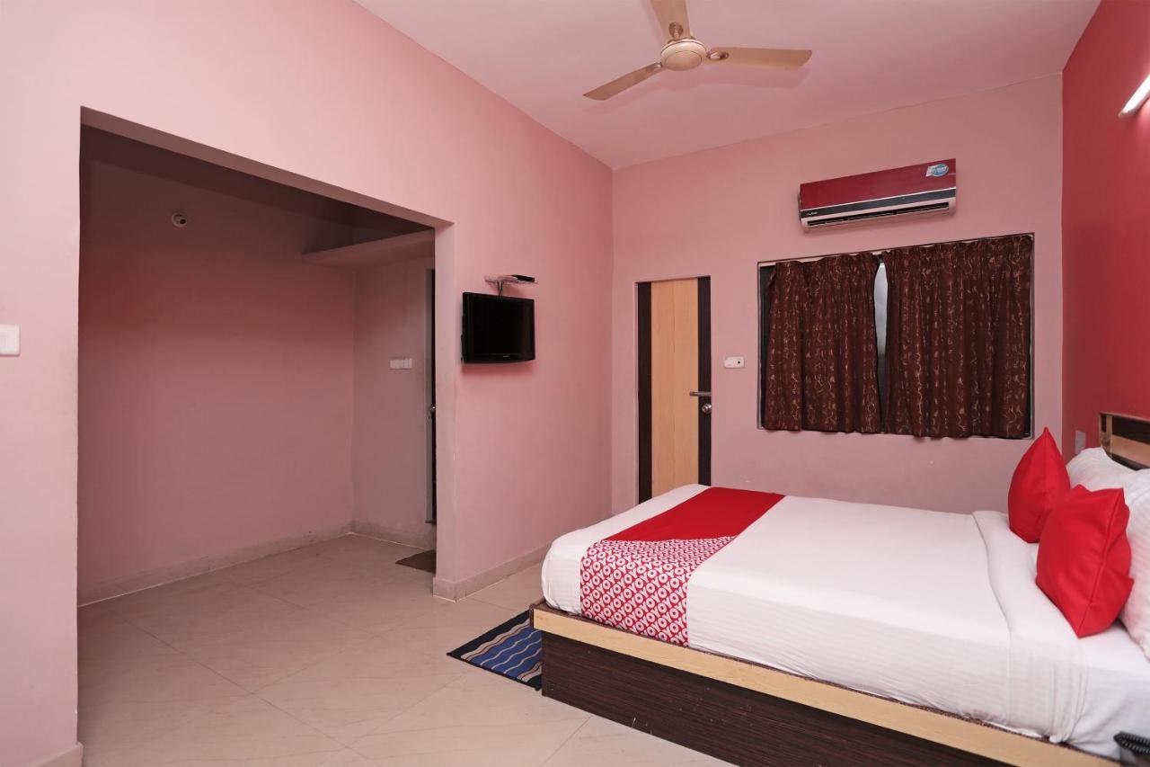 Oyo 6274 Hotel Janaki Residency Puri Exterior foto