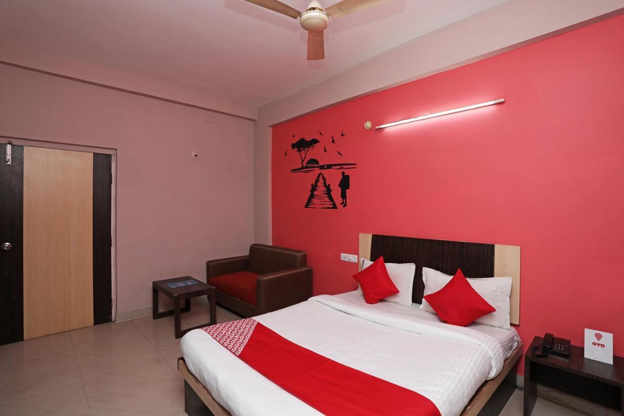 Oyo 6274 Hotel Janaki Residency Puri Exterior foto