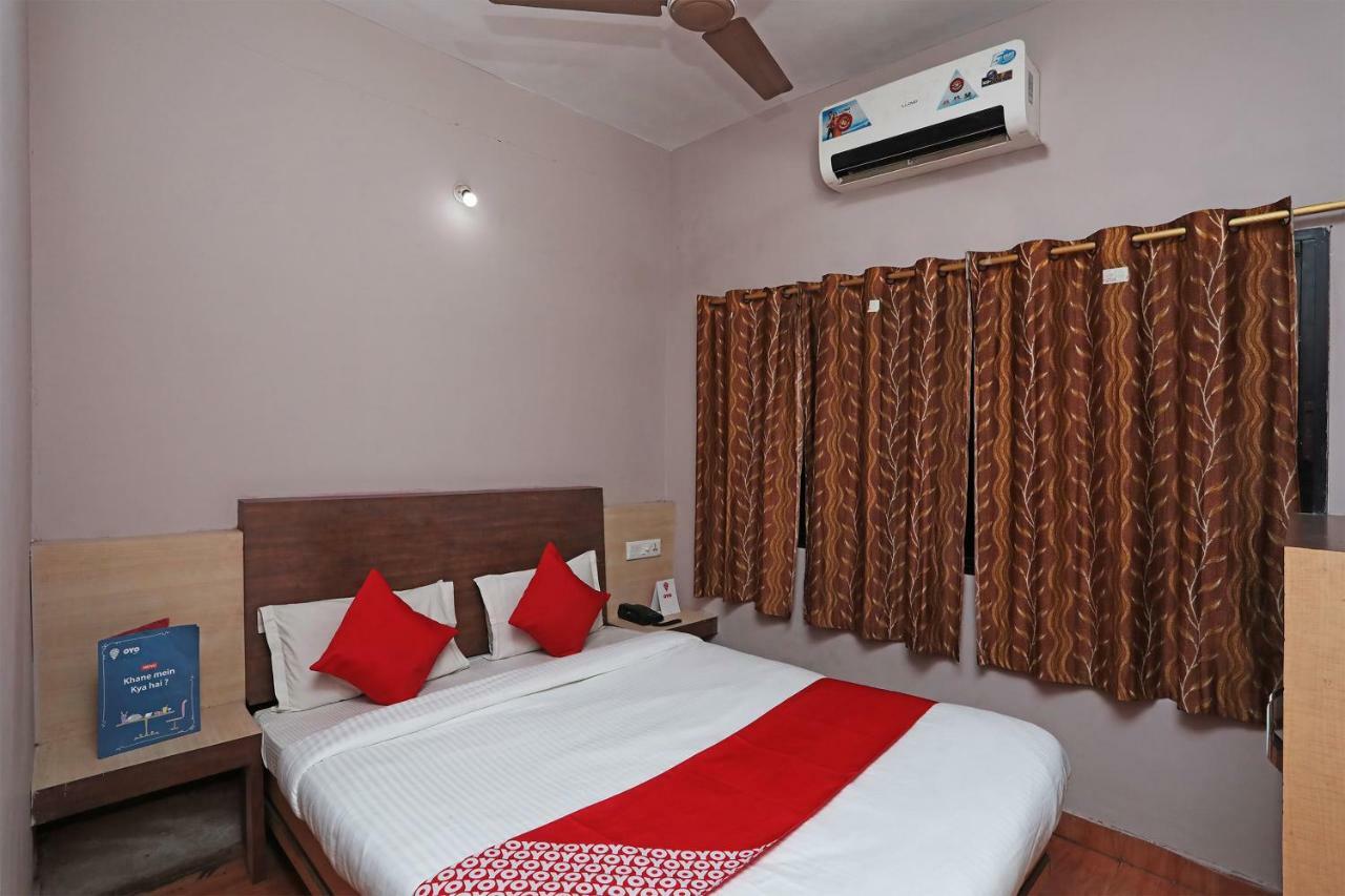Oyo 6274 Hotel Janaki Residency Puri Exterior foto